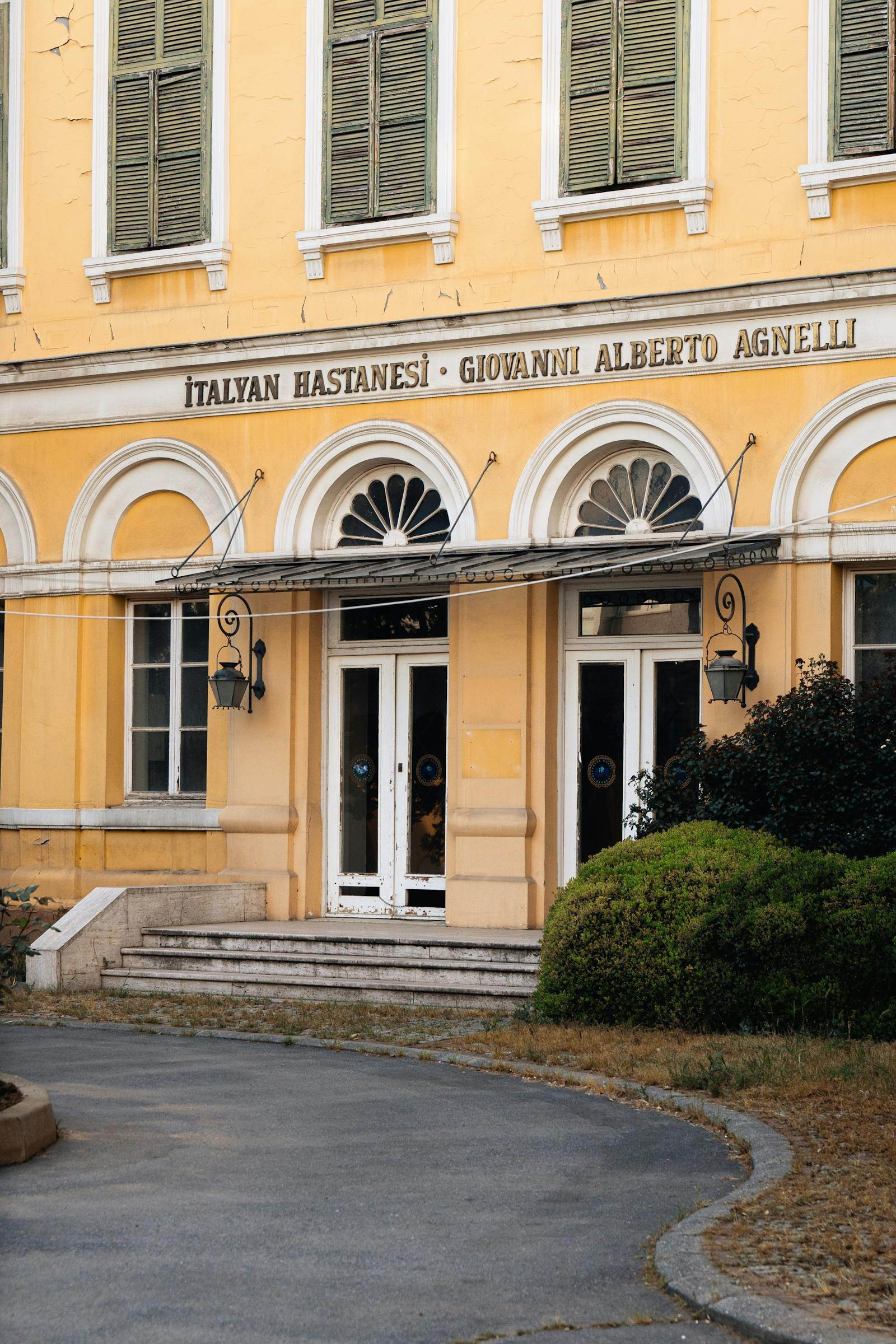 Urban mixed-use district representing Business Bay commercial opportunities